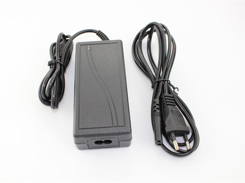 Passende Kabel zum Ladegerät SM-X6-PD5 Passende Kabel zum Ladegerät SM-X6-PD5