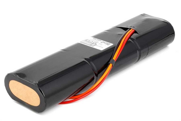 Bleiakku_MAQUET_OP_Saeule_15001A1_12V_8Ah_MB2020_1.jpg