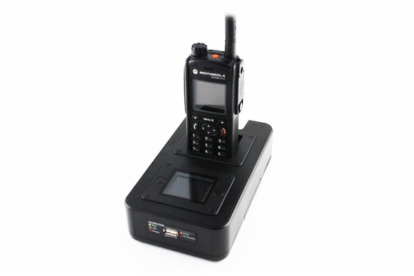 SM-X1 - Axcom Ladegerät mit Ladeschalte für Akku MTP850